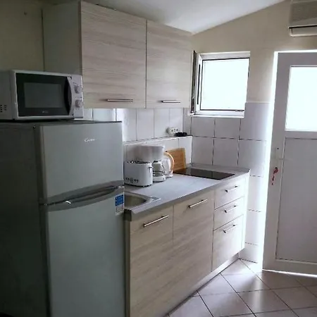 Family-friendly With Swimming Pool Seget Donji, - 25167 * Trogir