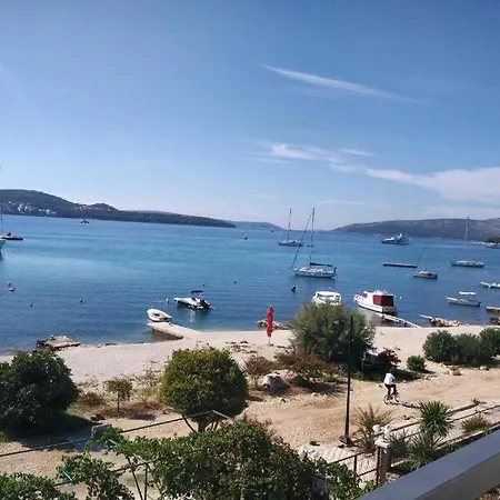 Family-friendly With Swimming Pool Seget Donji, - 25167 Trogir