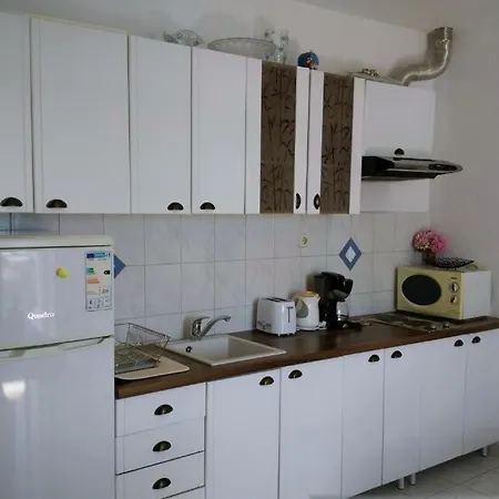 Family-friendly With Swimming Pool Seget Donji, - 25167 *