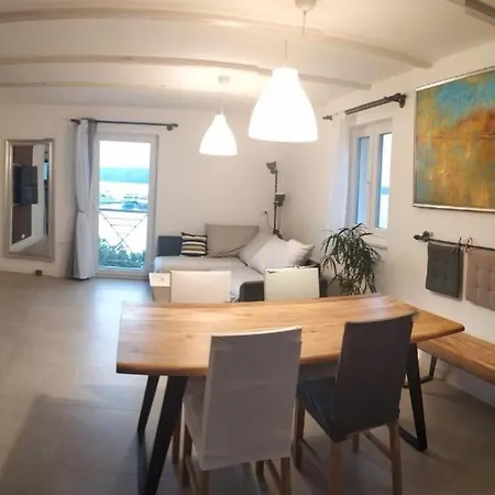 Apartment Family-friendly With Swimming Pool Seget Donji, - 25167
